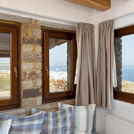 “Blue view” uphill 4* Naxos City