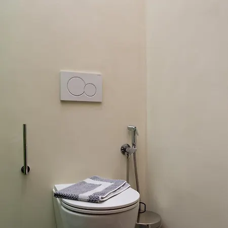 “Blue view” uphill 4*