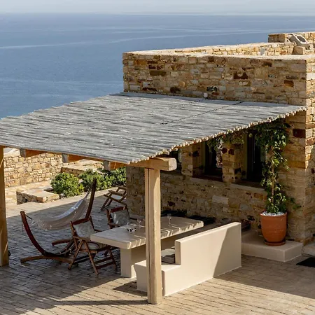 “Blue view” uphill 4* Naxos City