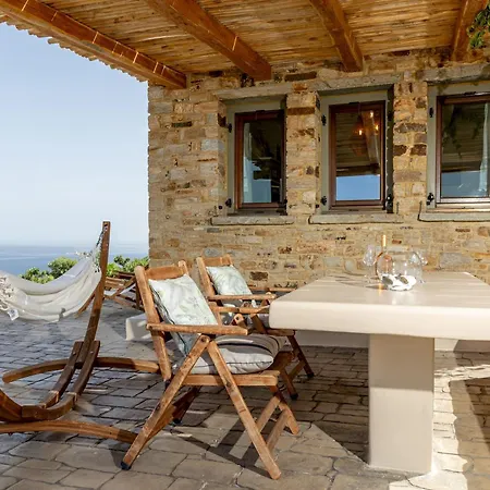 “Blue view” uphill 4* Naxos City