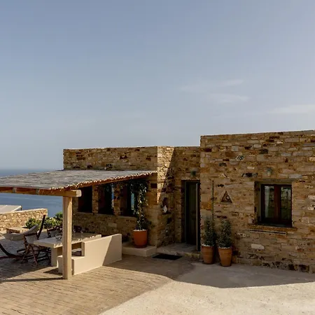 “Blue view” uphill Holiday home