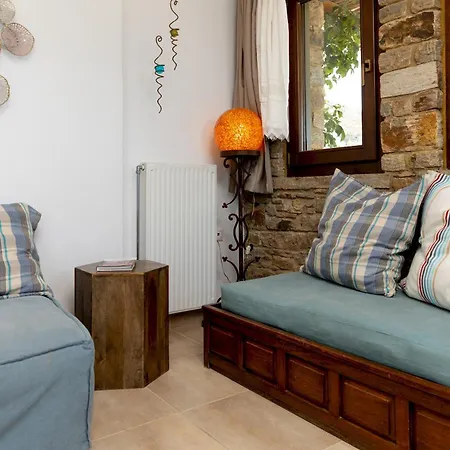 “Blue view” uphill Holiday home